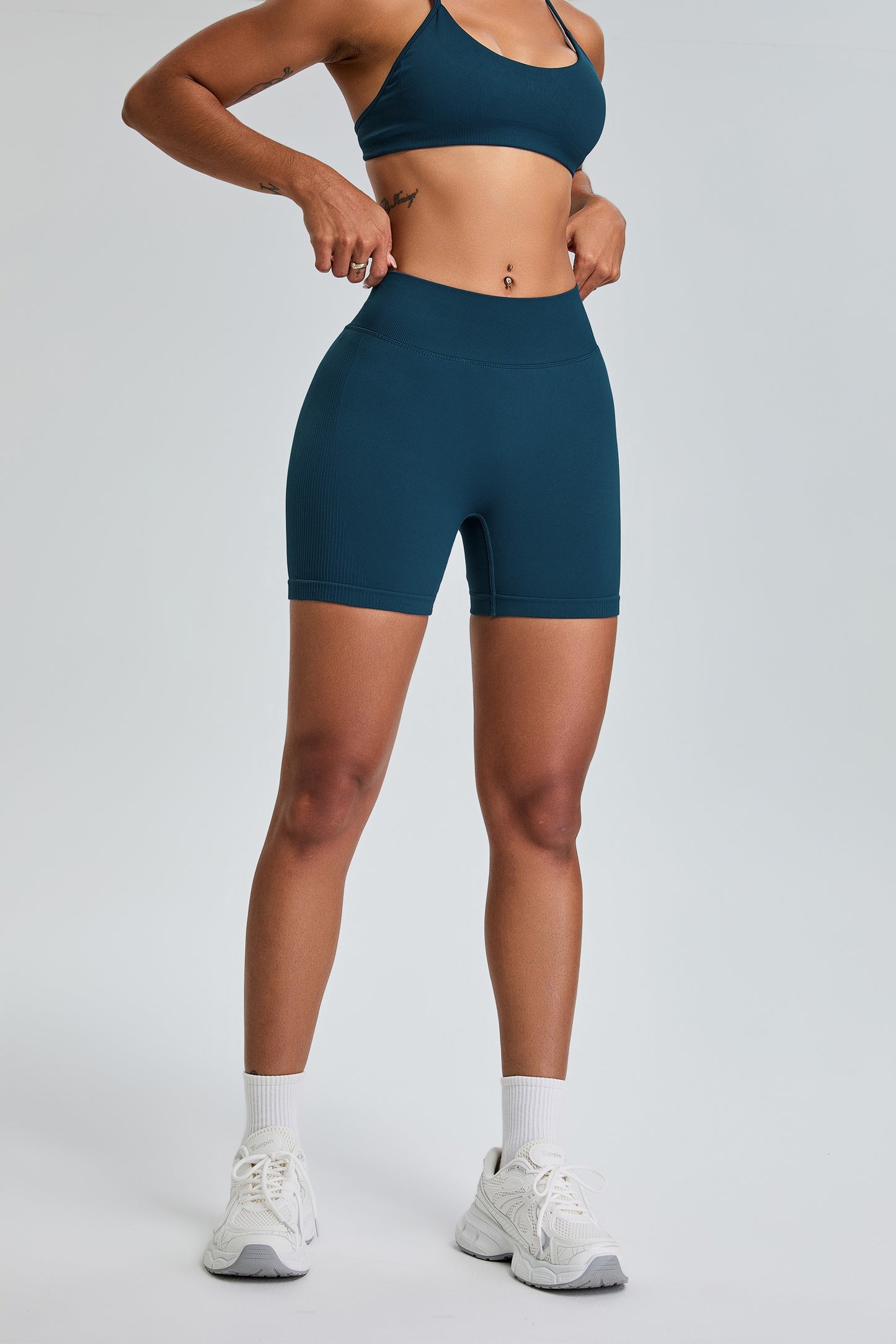 Seamless High Waist Yoga Shorts Hip Lifting Sports Shorts Dark Blue