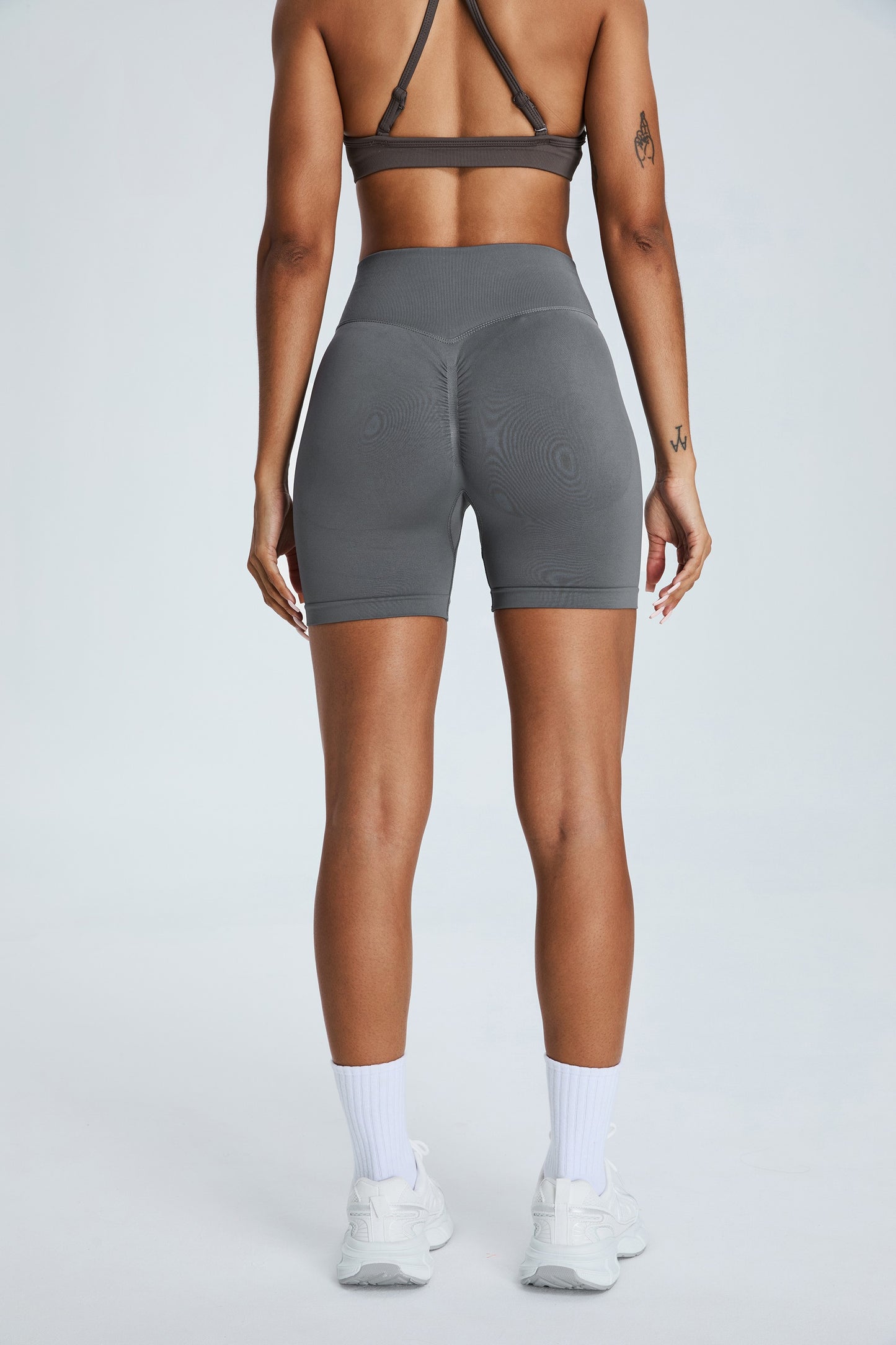 Seamless Yoga Shorts Hip Lifting Shorts Dark Gray
