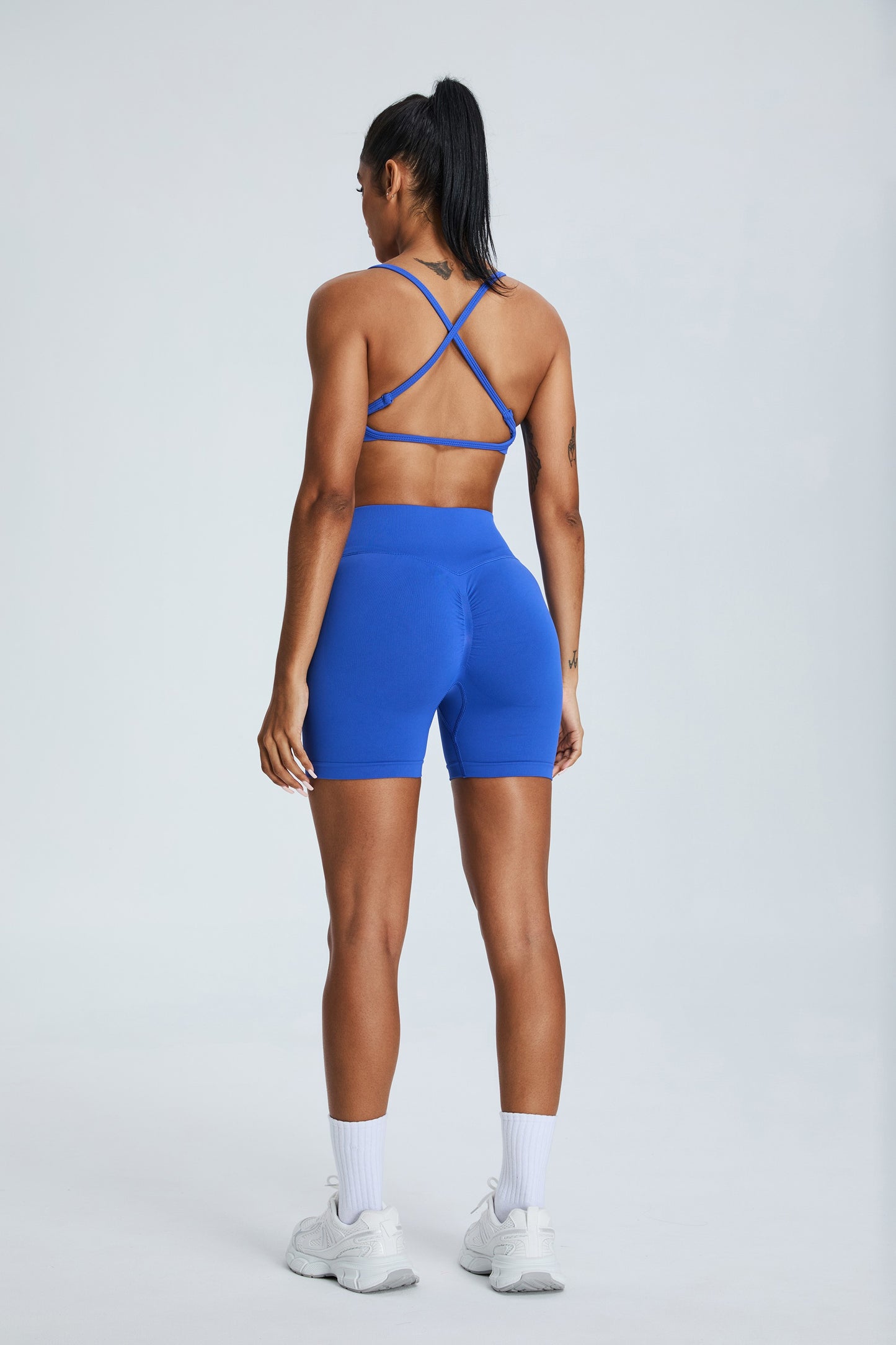 Seamless Yoga Shorts Hip Lifting Shorts Klein Blue