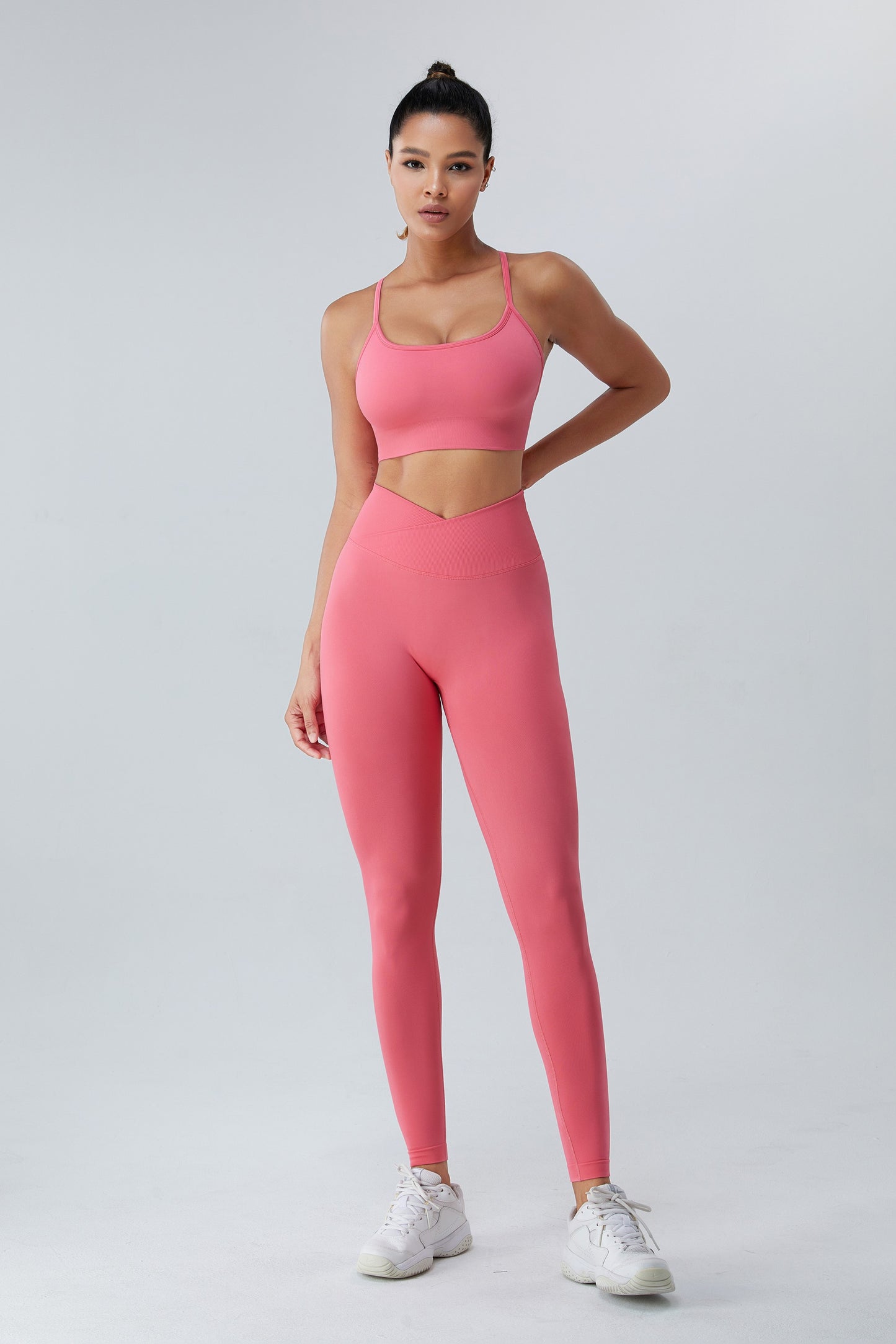 Seamless Sports Bras Cross Back Yoga Bras Pink