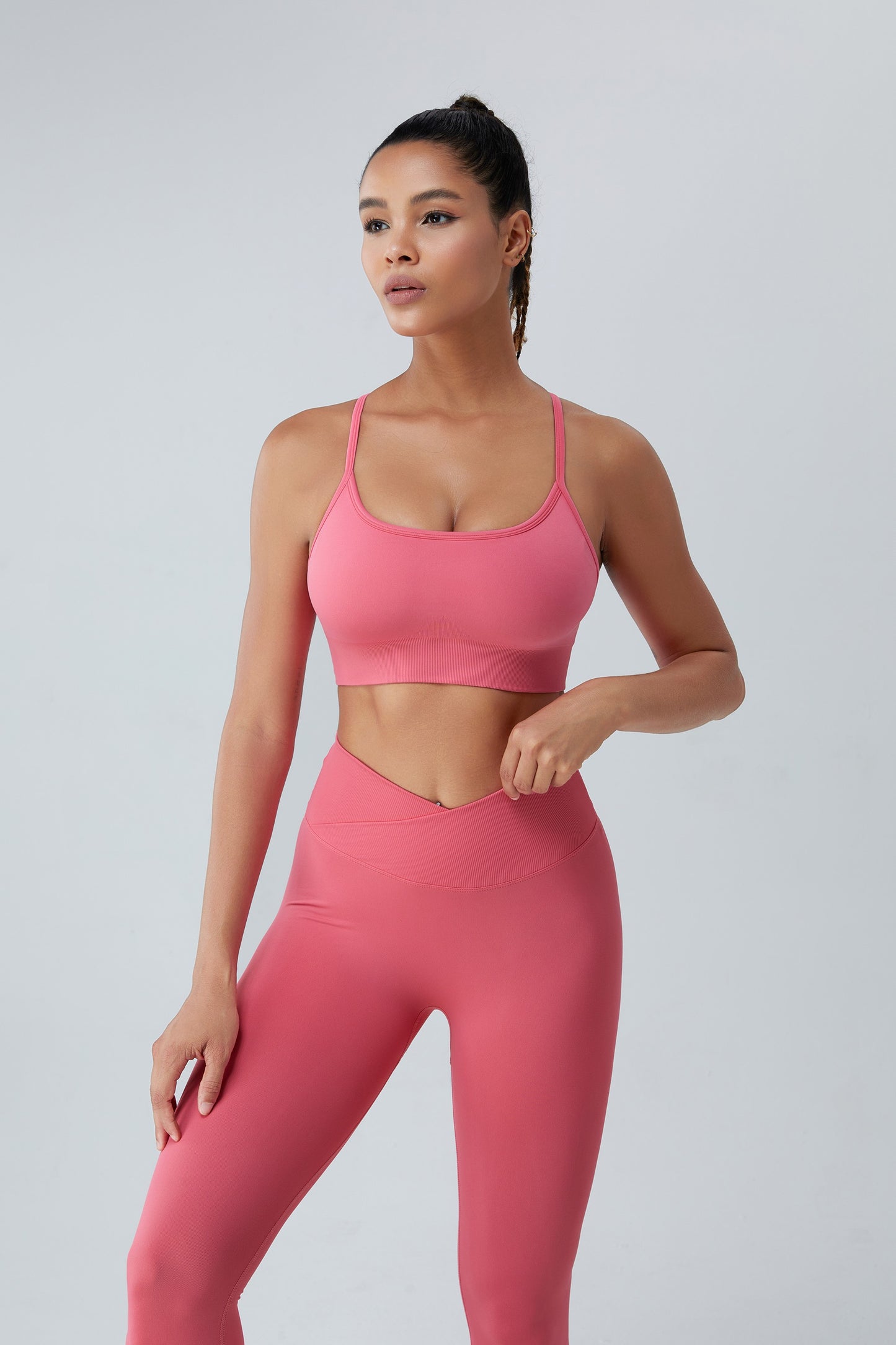 Seamless Sports Bras Cross Back Yoga Bras Pink