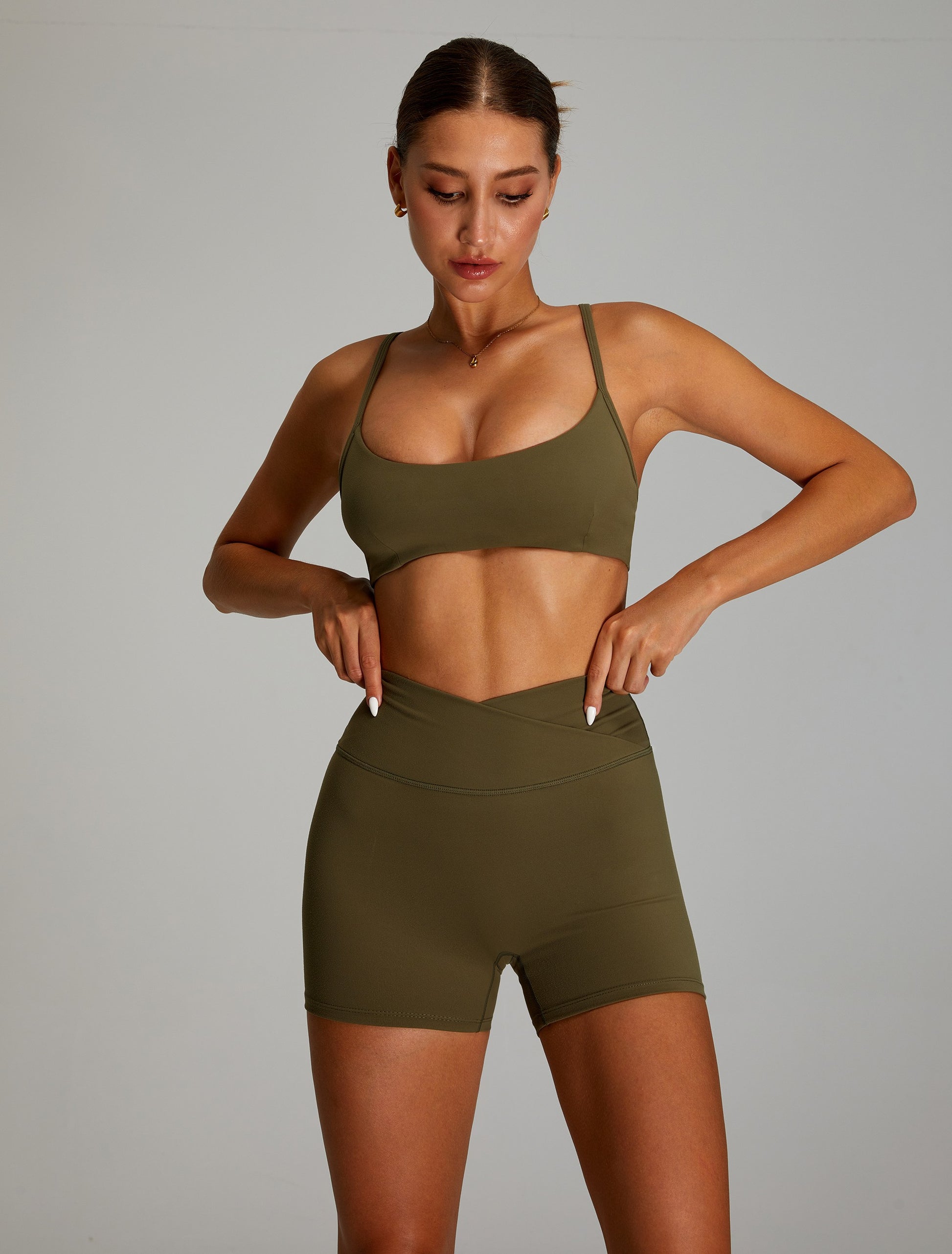 Adjustable Cross Back Yoga Bras Sports Bras Army Green