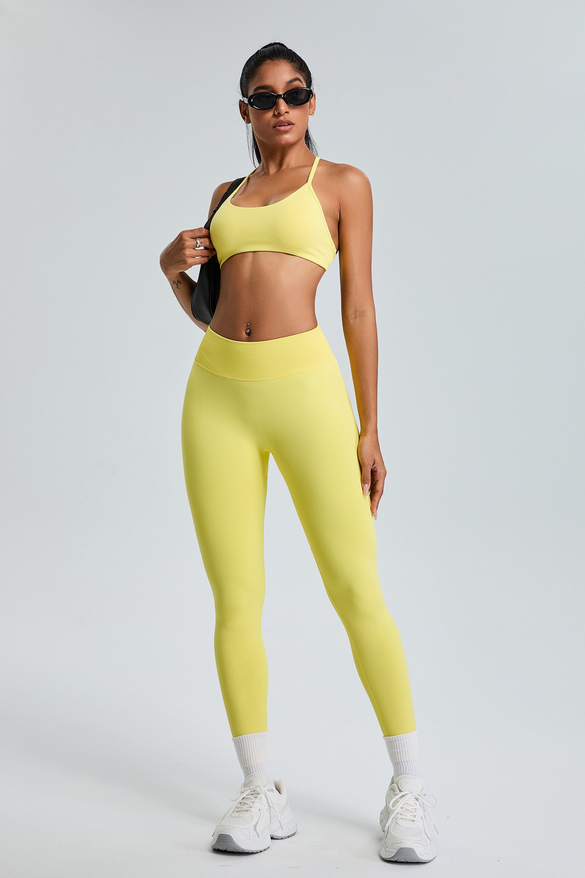 Sexy Seamless Sports Bras T-Shaped Back Hip Lifting Leggings Sets Yellow