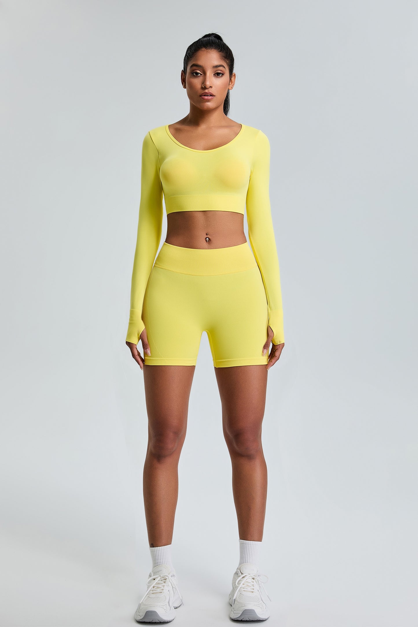 Seamless Long Sleeved T-shirt Yoga Tops Hip Lifting Sports Shorts Sets Yellow